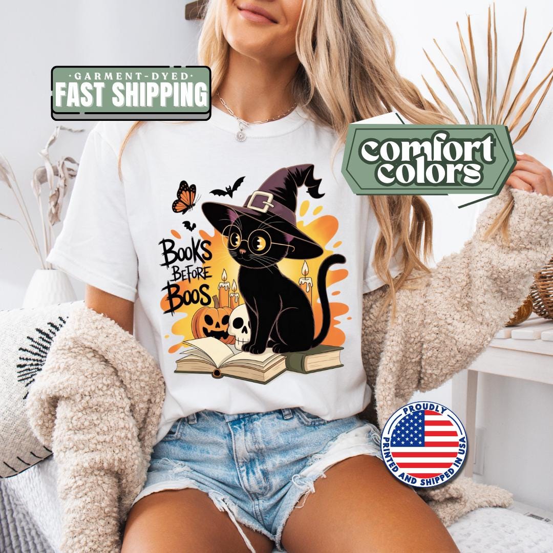 Books Before Boos T-Shirt Cute Halloween Black Cat Witch Graphic Tee Spooky Season Book Lover Gift Literary Halloween Shirt Bookworm Tee