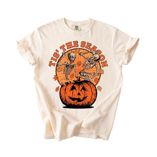 Tis’ The Season Halloween T-Shirt Comfort Colors Skeleton Dancing Pumpkin T-Shirt Vintage Fall Graphic Shirt Jack O’ Lantern Pumpkin Tee
