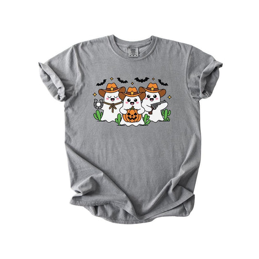Cowboy Ghost Halloween T-Shirt Comfort Colors Spooky Western Pumpkin T-Shirt Cute Cowgirl Ghost Fall Outfit Trick Or Treat Top Vintage Gift