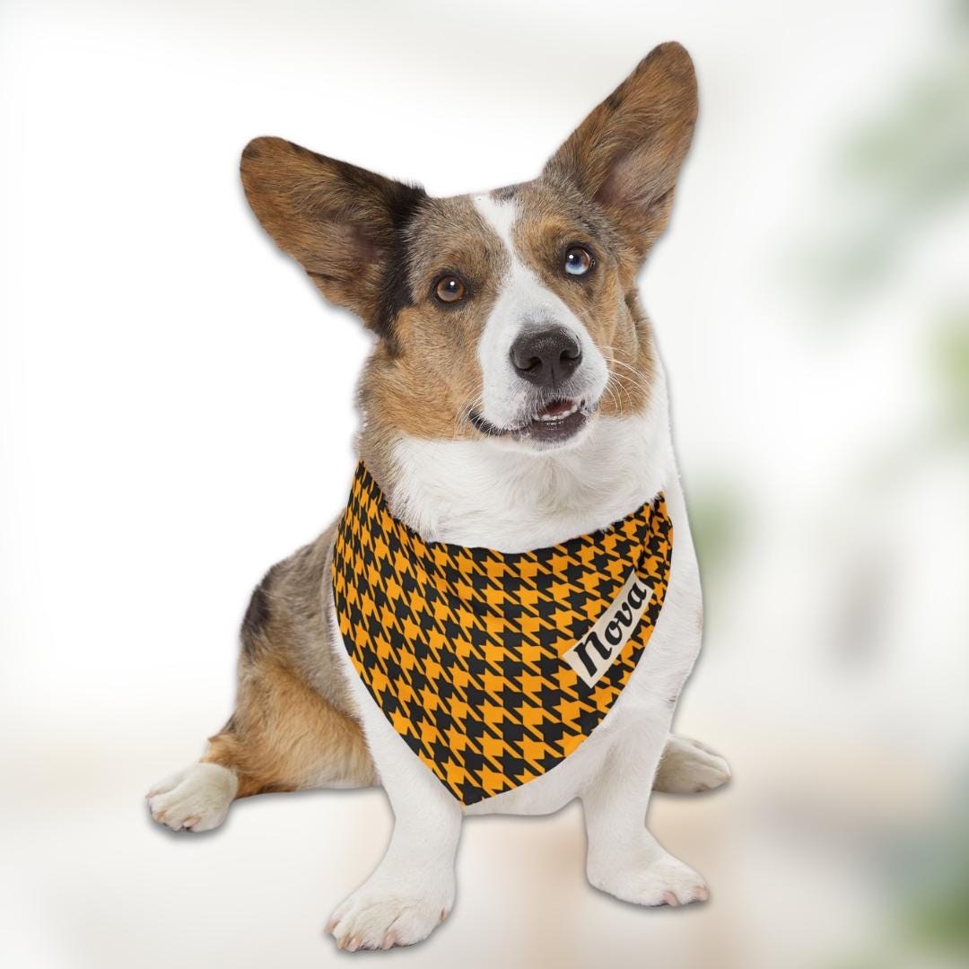Personalized Houndstooth Pet Bandana Bult-In Collar Custom Name Pet Scarf Stylish Dog & Cat Bandana Gift Soft Polyester Pet Bandana Collar
